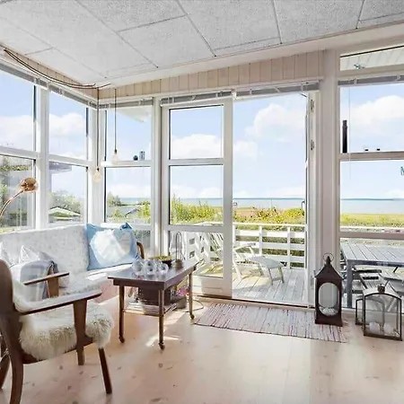 Ll234-tranekaer-helletofte-strand-27 بيت للعطل *